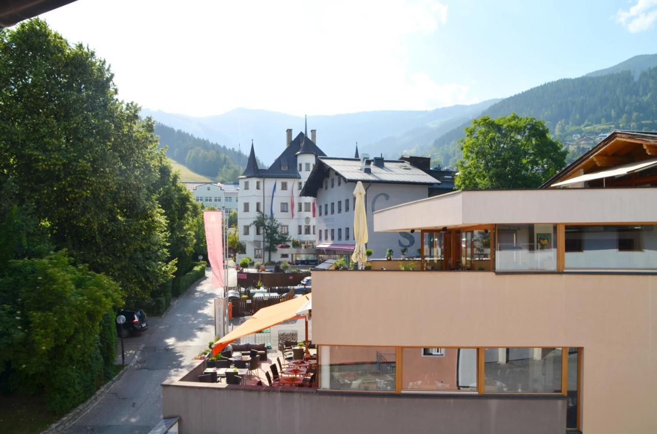 Neue Post - *